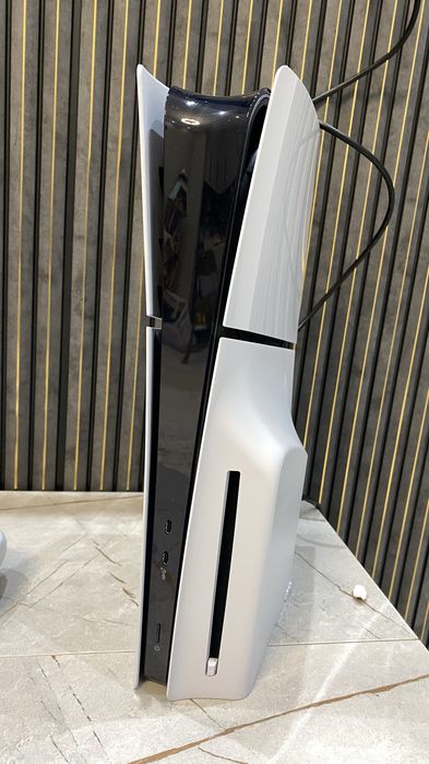 Playstation 5 slim