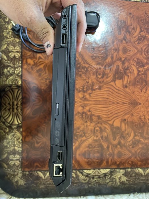 Lenovo xotirasi (932 mg) Intel (R) Celeron(R) CPU B820  1.70GHz