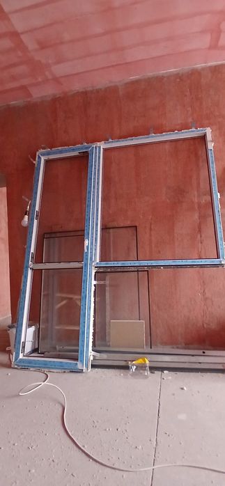 Пластик двер для балкона