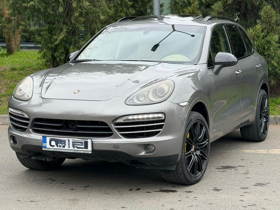 Vând Porsche Cayenne 3.0 diesel  285000 km Reali