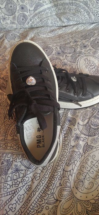 Детски кецове , кожени с ципче