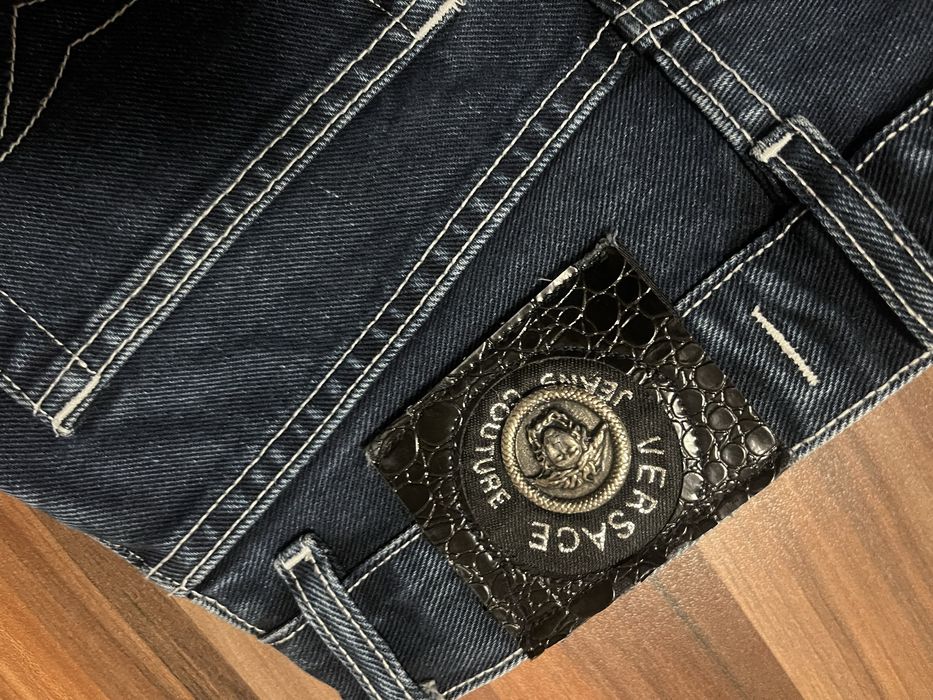 Оригинални дънки VERSACE