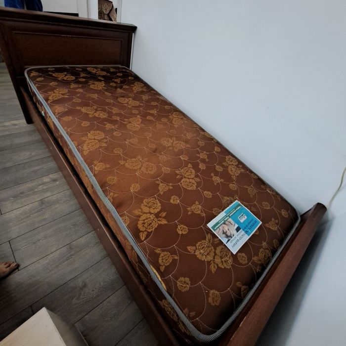 Кровать одноместный