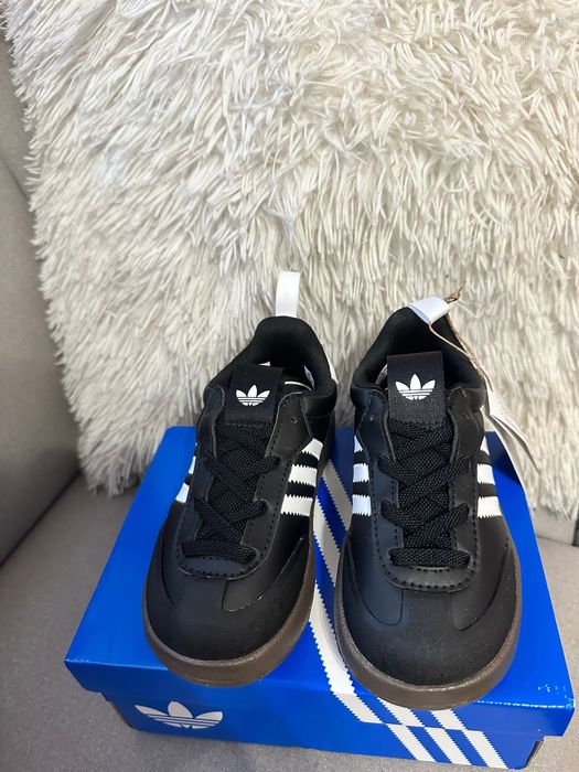 Детски маратонки Adidas Samba 26,5