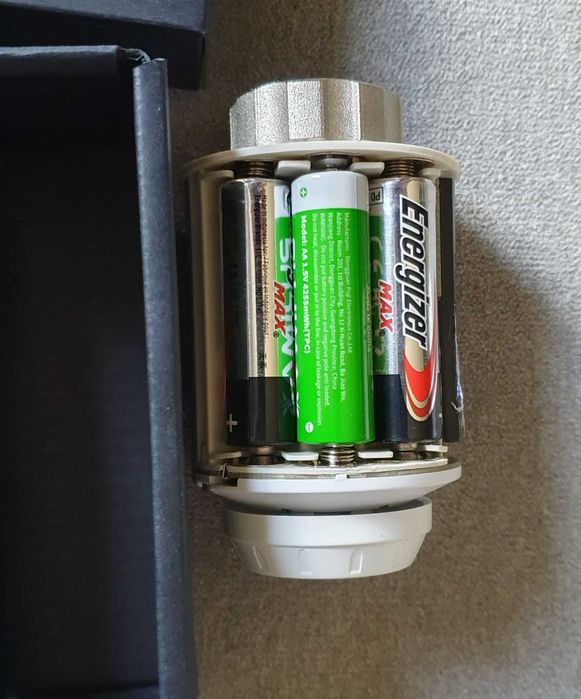 Смарт термостати за радиатор Zigbee TRV601