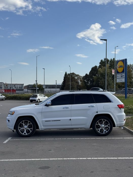 Jeep Grand Cherokee OVERLAND 3.6
