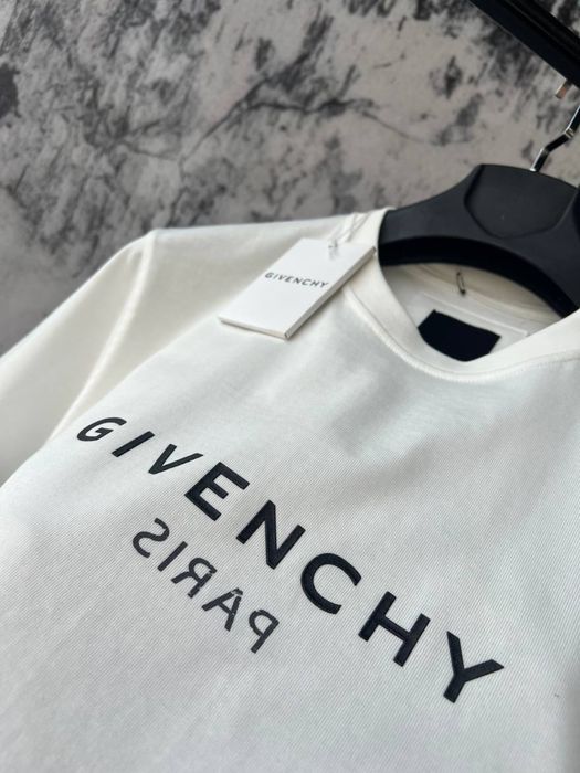 Tricou -regularFit - colectie noua - calitate PREMIUM