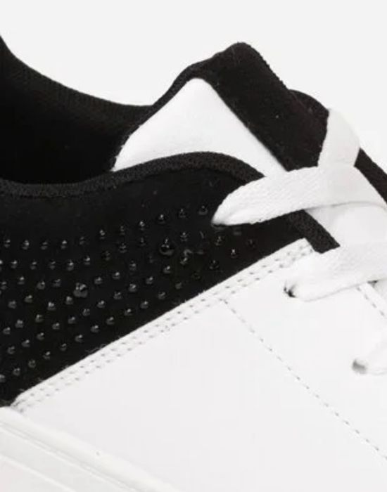 Adidasi dama, marimea 40, dar merg la 39