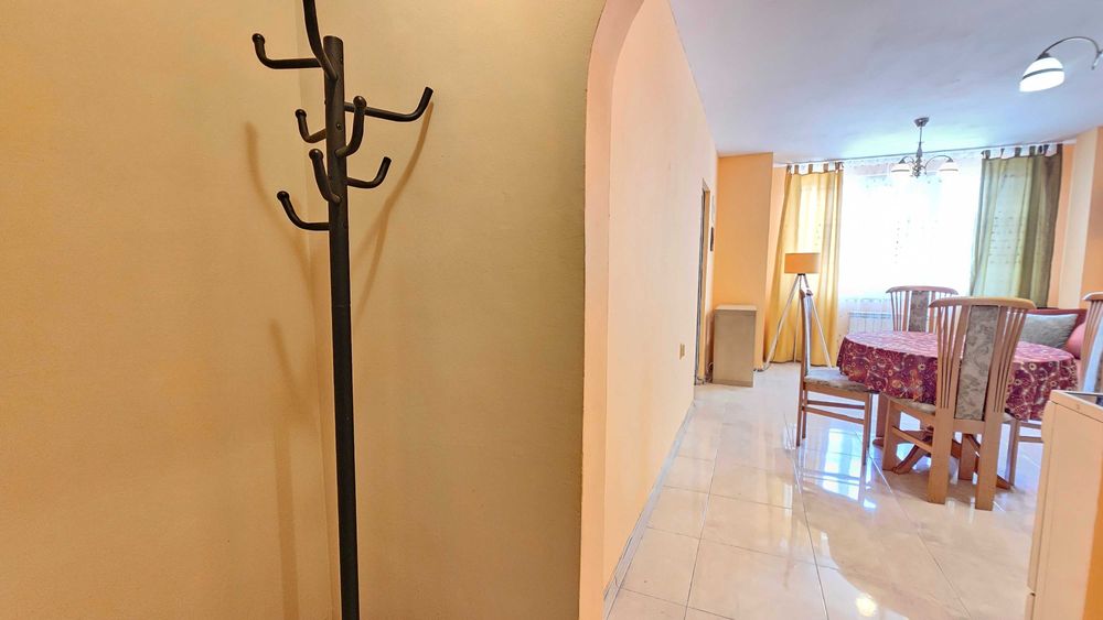 Продава се Двустаен апартамент в София, Център - 55 кв.м за 10 €/кв.м - Снимка #8