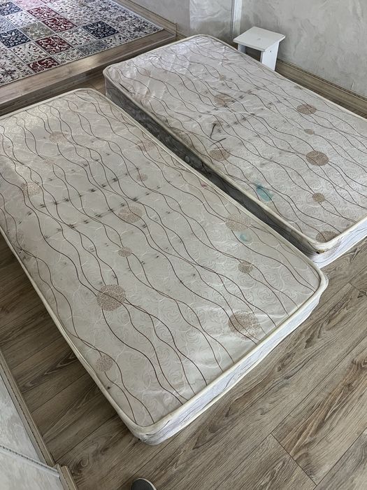 Продается матрасы 200*90