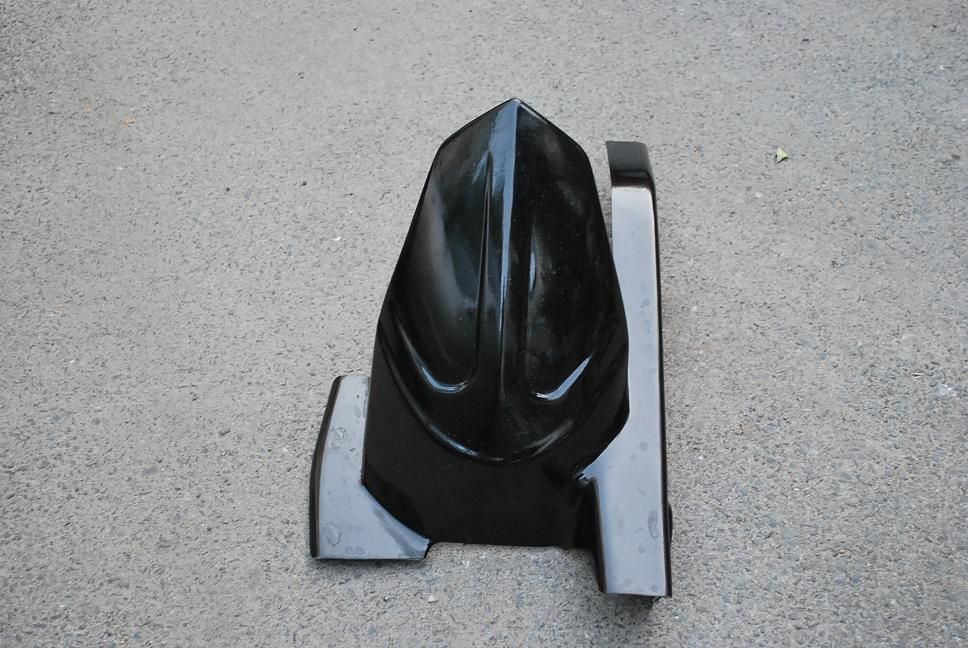 Aripa Spate Honda Hornet 2007-2013 PC41