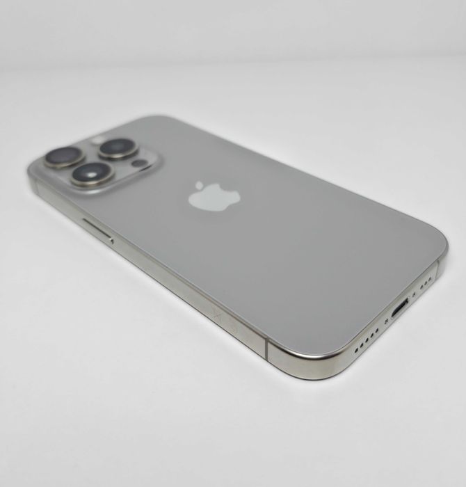Като Нов•iPhone 15 Pro 128GB Natural Titanium