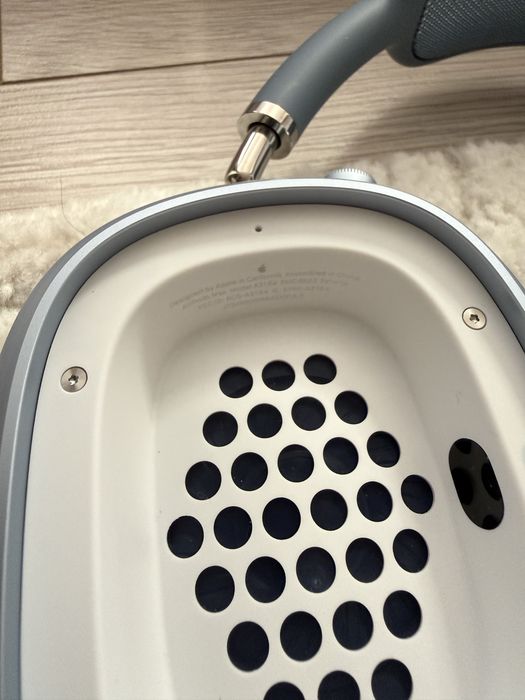 Apple Airpods max слушалки