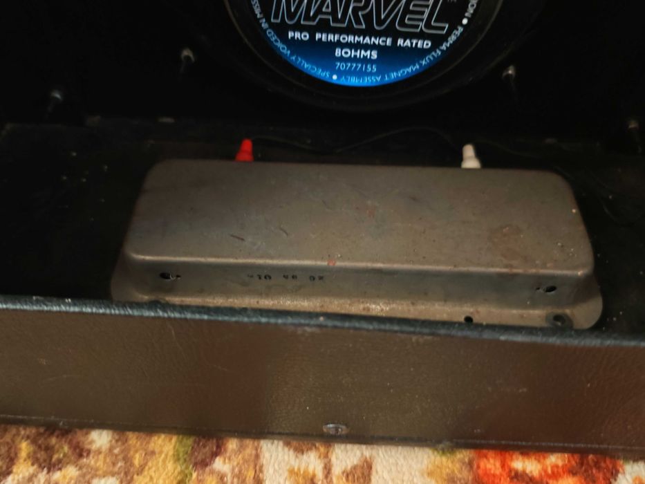 Peavey Bandit Red Stripe