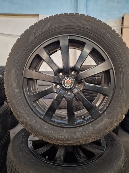5x120 17 цола джанти Platin BMW X3 със зимни гуми 235/55R17