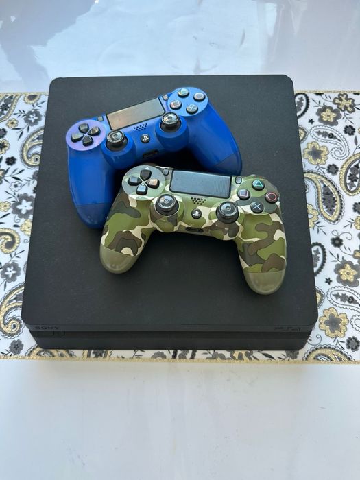 Sony Playstation 4 Slim