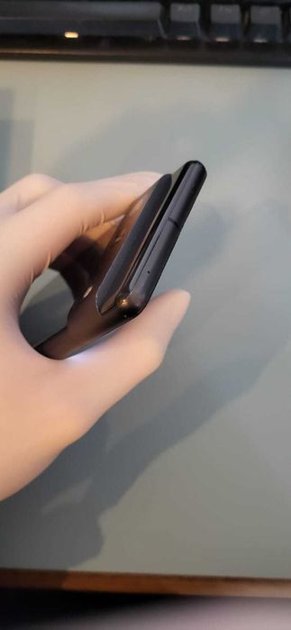 Google Pixel 7 - 8 GB RAM, 128 GB, AMOLED 90hz cu defecte