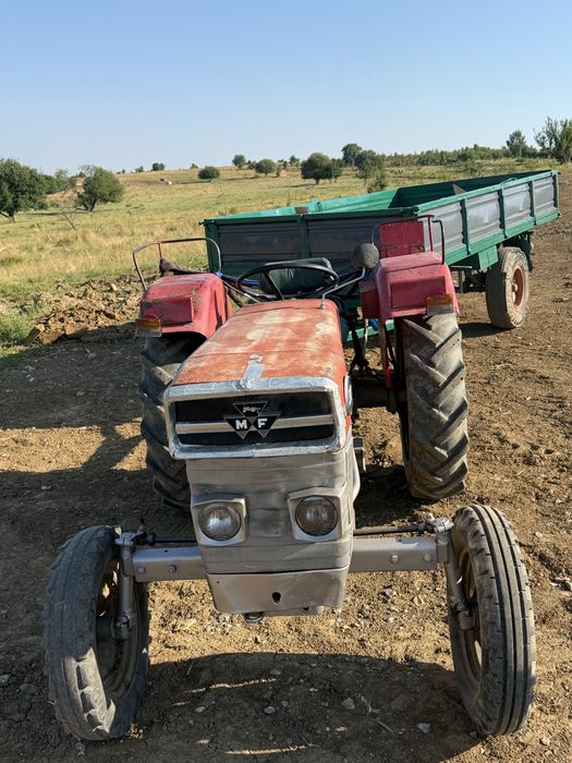 Tractör şi romörk