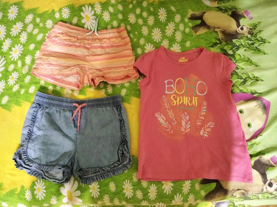 Къси панталонки и тениска Lupilu