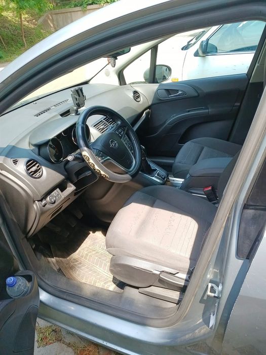 Opel Meriva B, газ/бензин