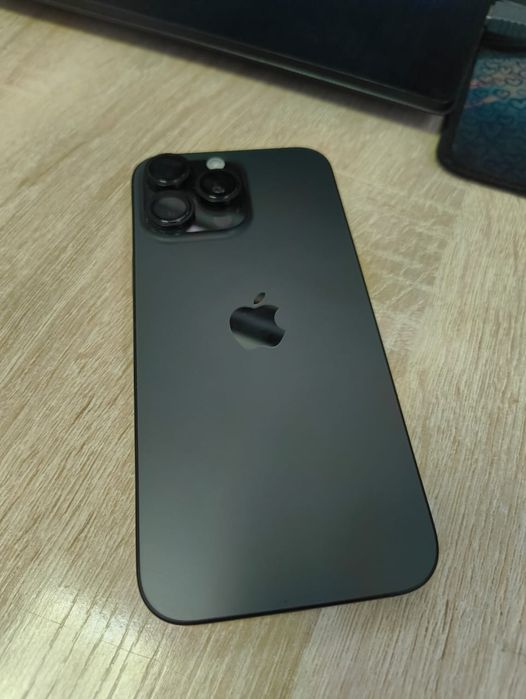 Apple iPhone 16 pro max 256, e-sim