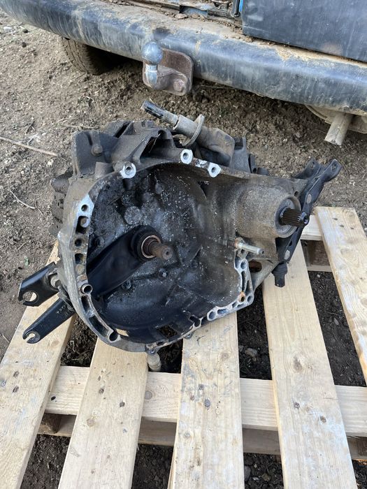 Скорости  Рено Клио 1.4 бензин . Renault Symbol скорости