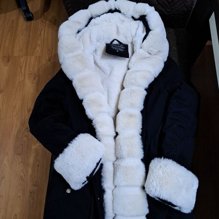 Дамска парка.    .