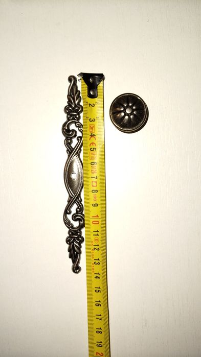 Butoni ușa mobilier (Seria Indento)