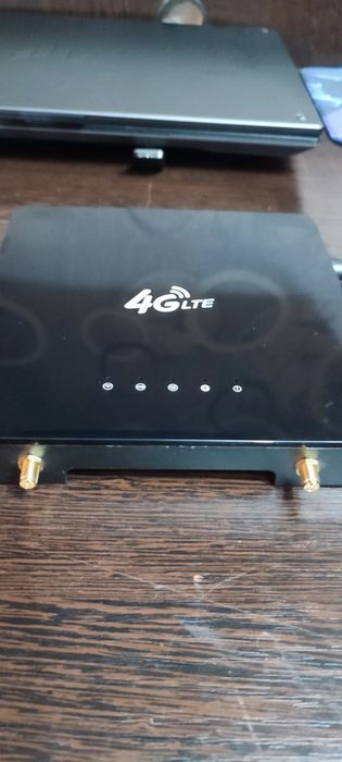 Продам Роутер с сим картой