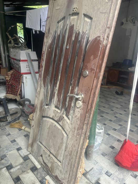 Срочно продам китайские двери