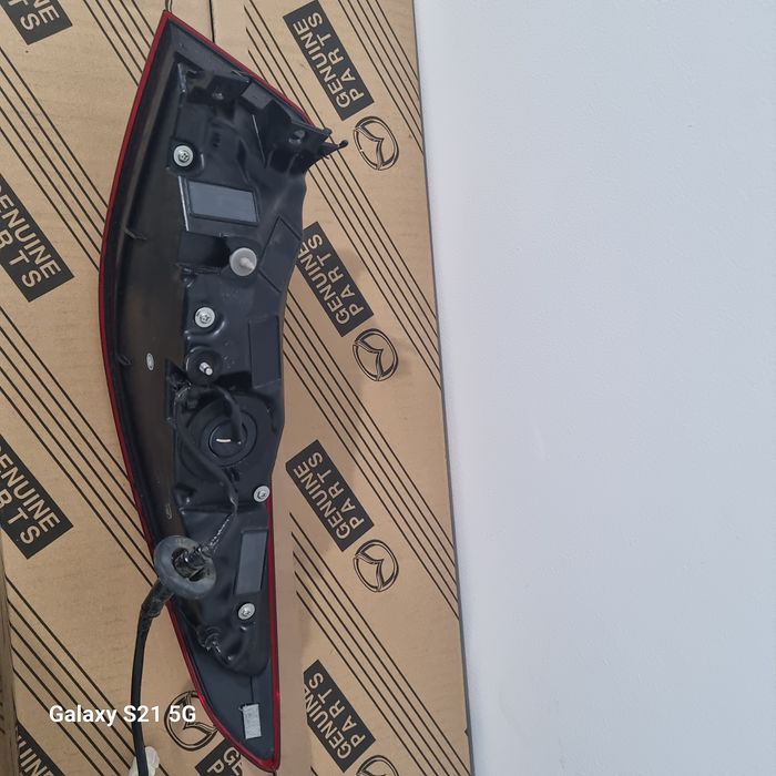 Stop stanga dreapta pe aripa mazda 3 BP SEDAN 2019-2025 full led BCJH-