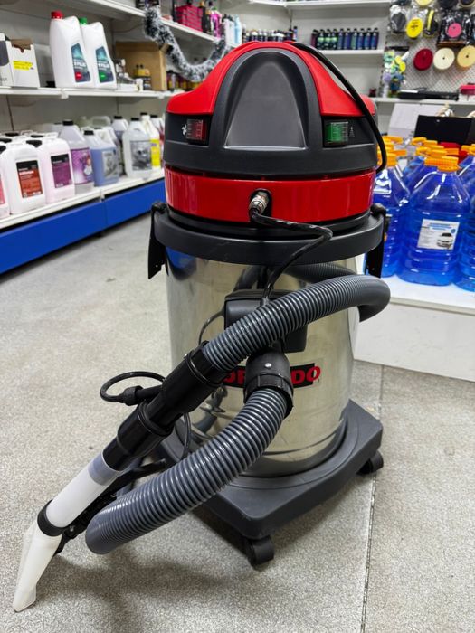 Продам моющий пылесос Tornado Италия