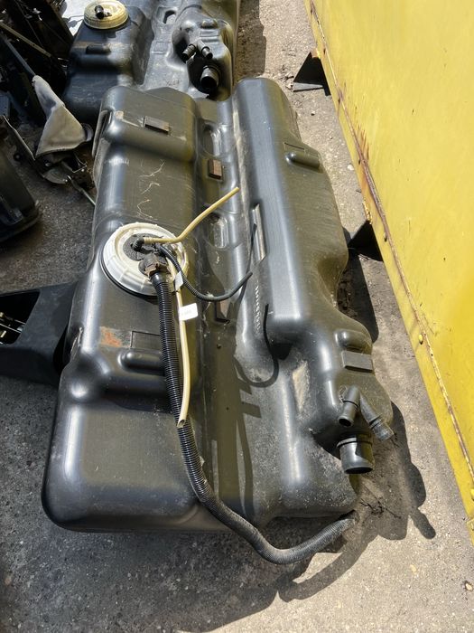 Резервоари за Ивеко Дейли 80-22г.