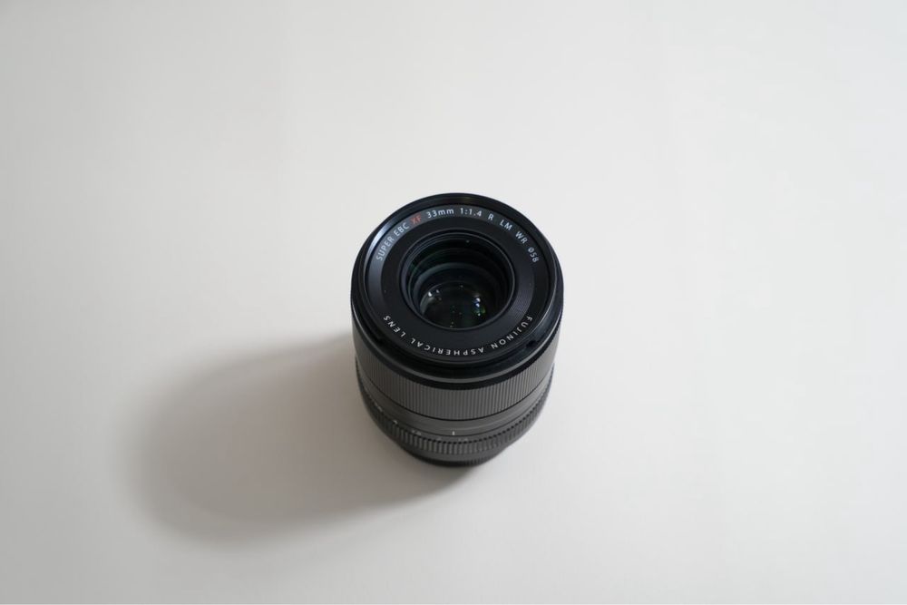 Объектив fujifilm 33mm 1.4