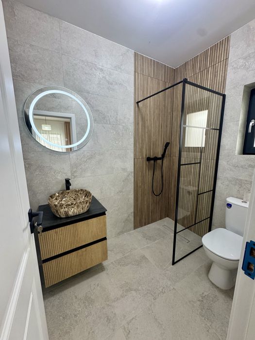 Casă INDIVIDUALĂ cu 4 camere, 2 băi, Miroslava-Vorovești-rond TLT, 420mp teren, asfalt, încalzire pardoseala, 159.950€