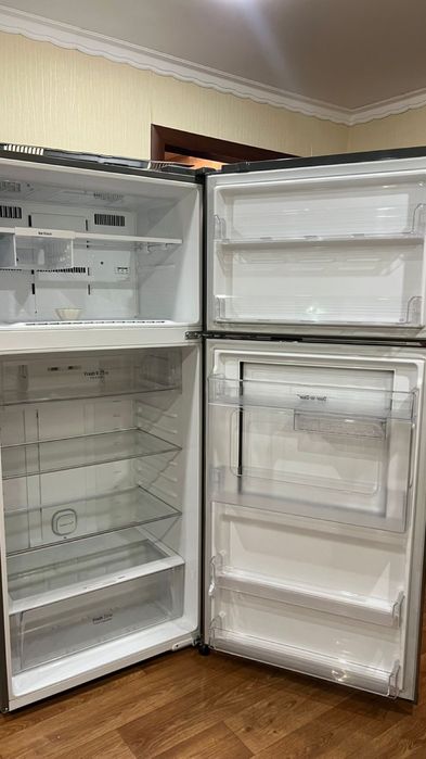 Продам холодильник LG