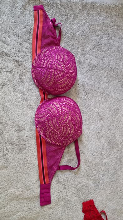 Sutien push up extrem, volum imens  mov dantelat super booster volum mare 75B 75C 80B sexy