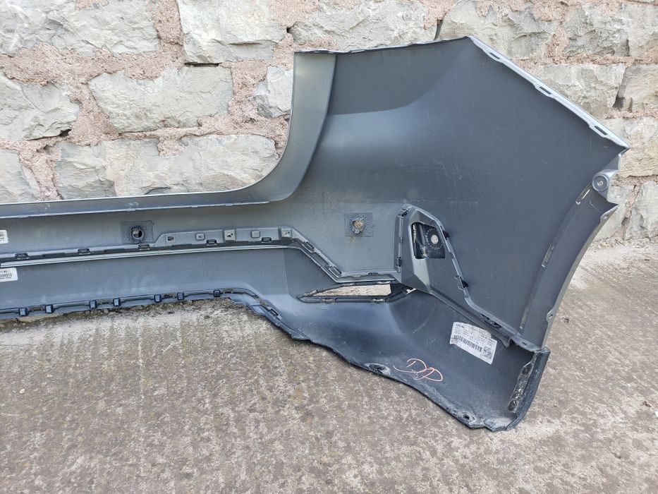 Zadna bronq BMW X1 U11 задна броня БМВ х1  у11