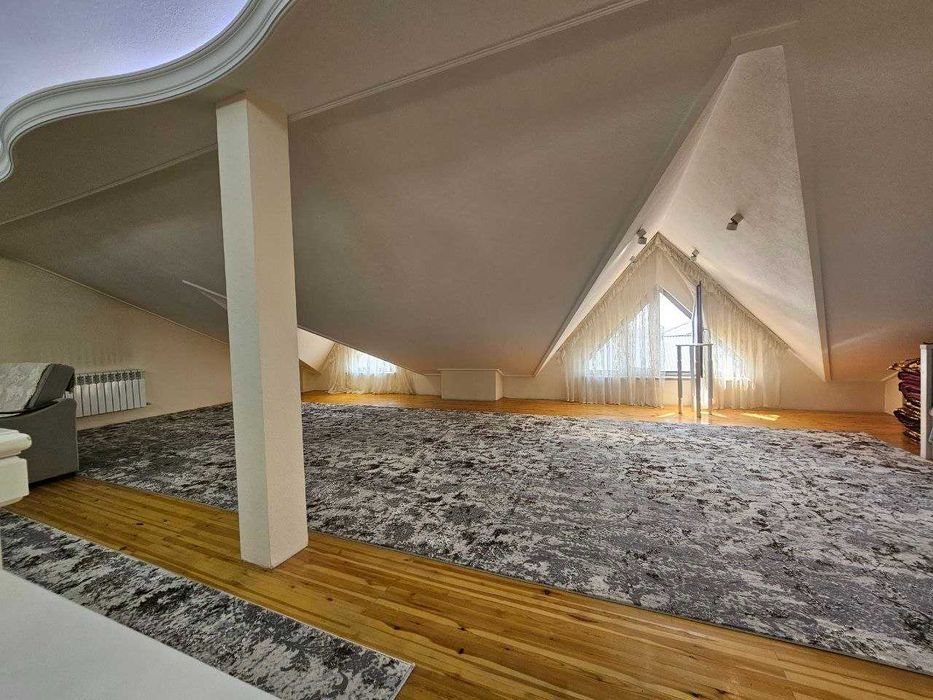 Сергели. Хонтепа махалляси. 3.3 сотихда 6 хонали 3 каватли уй сотаман.