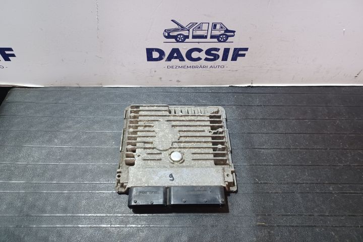 Calculator motor ECU 03L906023CE 5WP42821AA - 1.6 TDI CAY 03L906023CE
