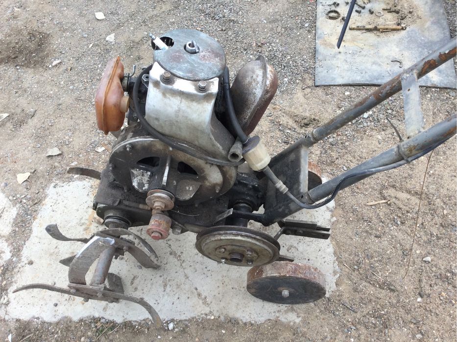 Продам мото плуг