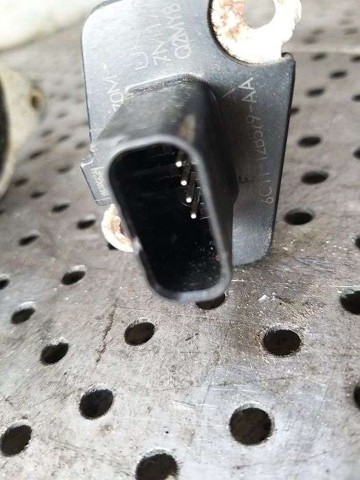 Debitmetru aer 2.0 tdci ford mondeo mk4 6c1112b579aa