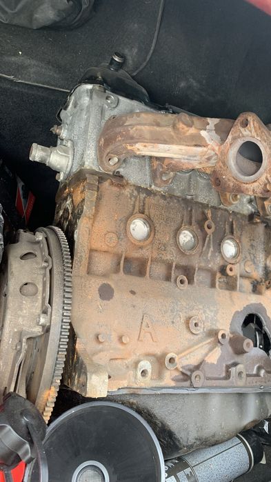 Продам двигатель в сборе на ауди 80