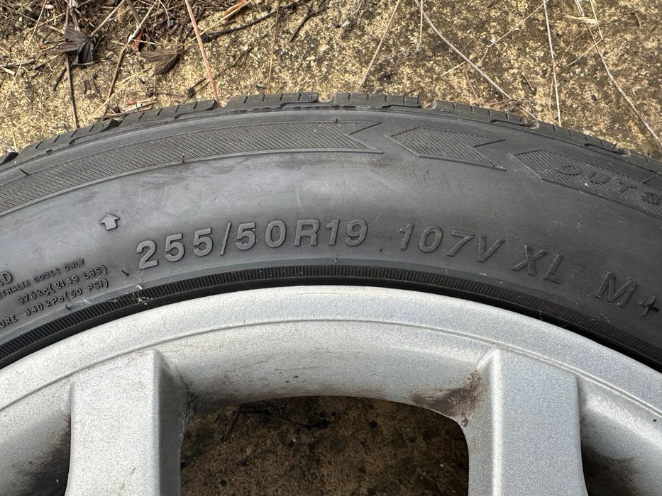 Jante cu anvelope de iarna 255/50/r19 BMW x5, x6