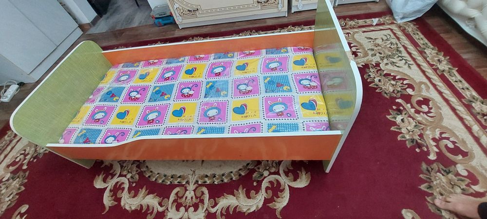 Детский кровать отличный