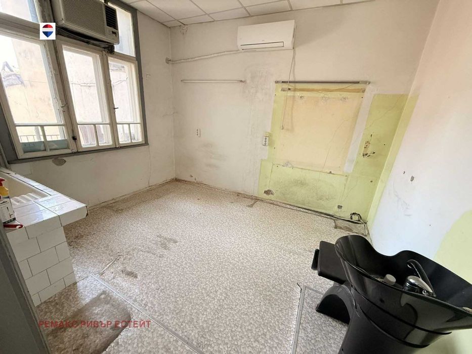 Продава се Етаж от къща в Русе, Център - 77 кв.м за 1338 €/кв.м - Снимка #1