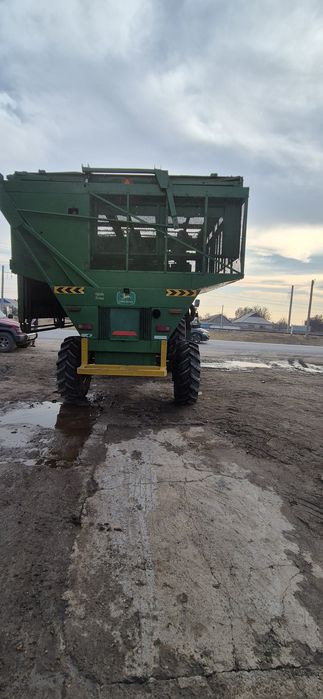 Комбайн John deer 9965