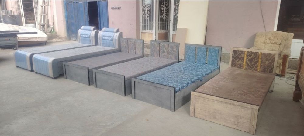 Yotoqxona uchun bir kishilik spalni divan spalnicha divancha