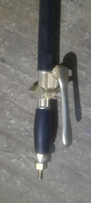 Mașină tencuit noua