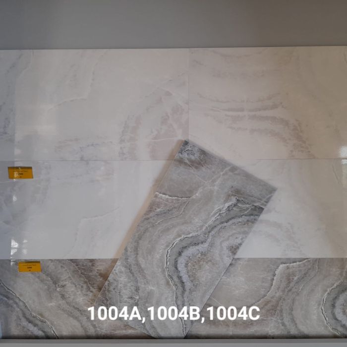 Продаем кафель 30*60 цена за м2 3000 тг